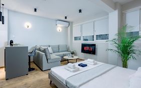 Luxury Downtown Apartment Α2